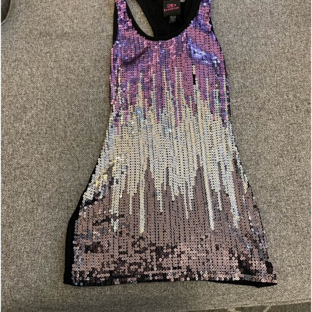 2B Bebe Sequined tank top‎